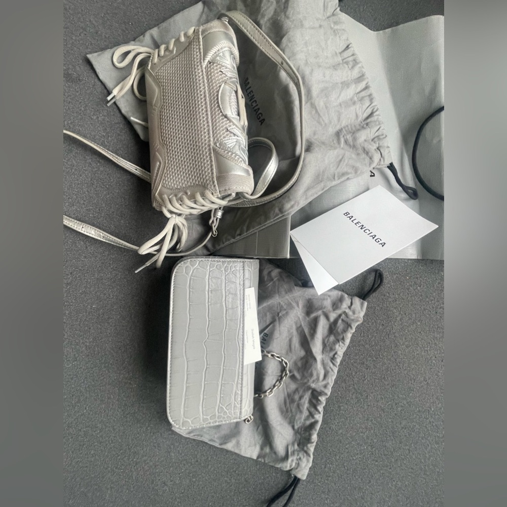 selling 2 balenciaga bags as a bundle! priced to move :) - Picture 4 of 5